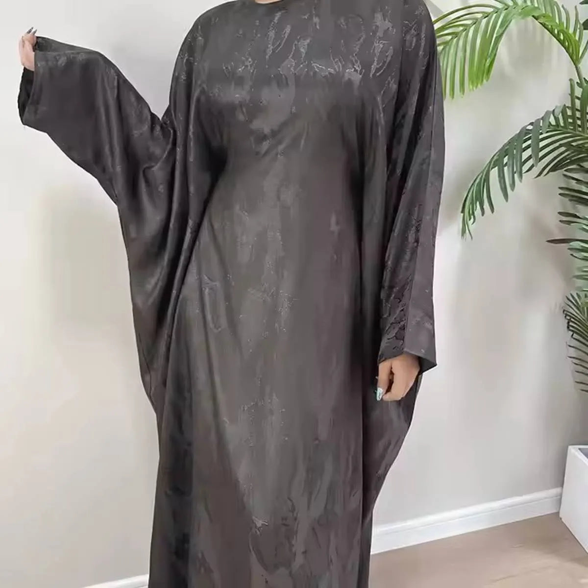فستان عباية ساتان جاكار ثلاثي الأبعاد #25002