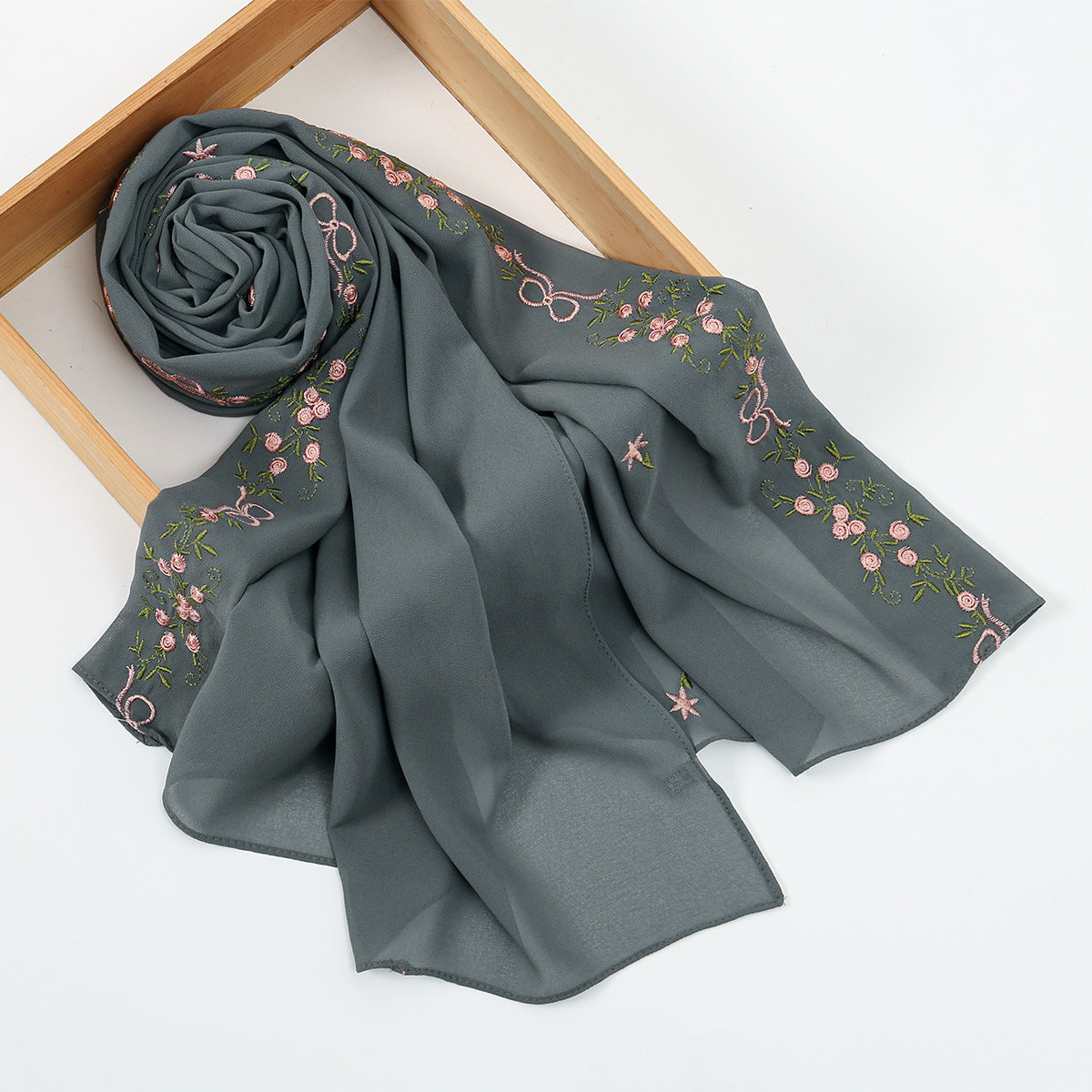 Muslim Women Embroidery Hijab Scarf #26VE122
