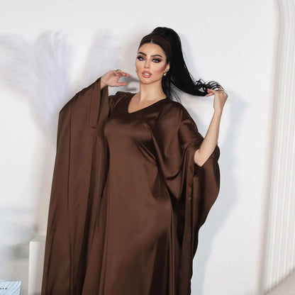 فستان عباية فراشة بأكمام جناح الخفاش من الساتان باللون البني