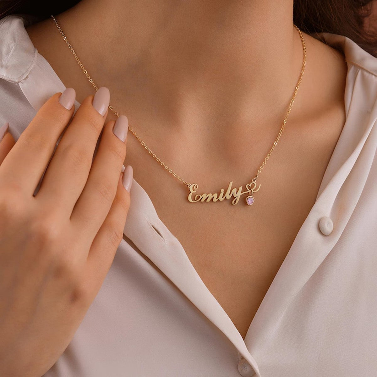 قلادة اسم مخصصة مع حجر البخت - عربي وإنجليزي #L090409