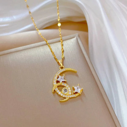 قلادة القمر والنجمة من الفولاذ التيتانيوم مع علبة #UNF430