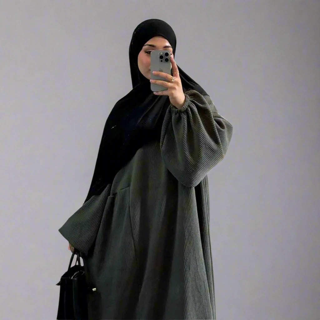 فستان عباية مخملي سميك للشتاء والخريف