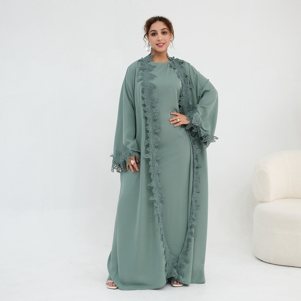 طقم فستان نسائي إسلامي مفتوح بتطريز دانتيل ثلاثي الأبعاد - مع فستان داخلي بدون أكمام - ندى - #261184