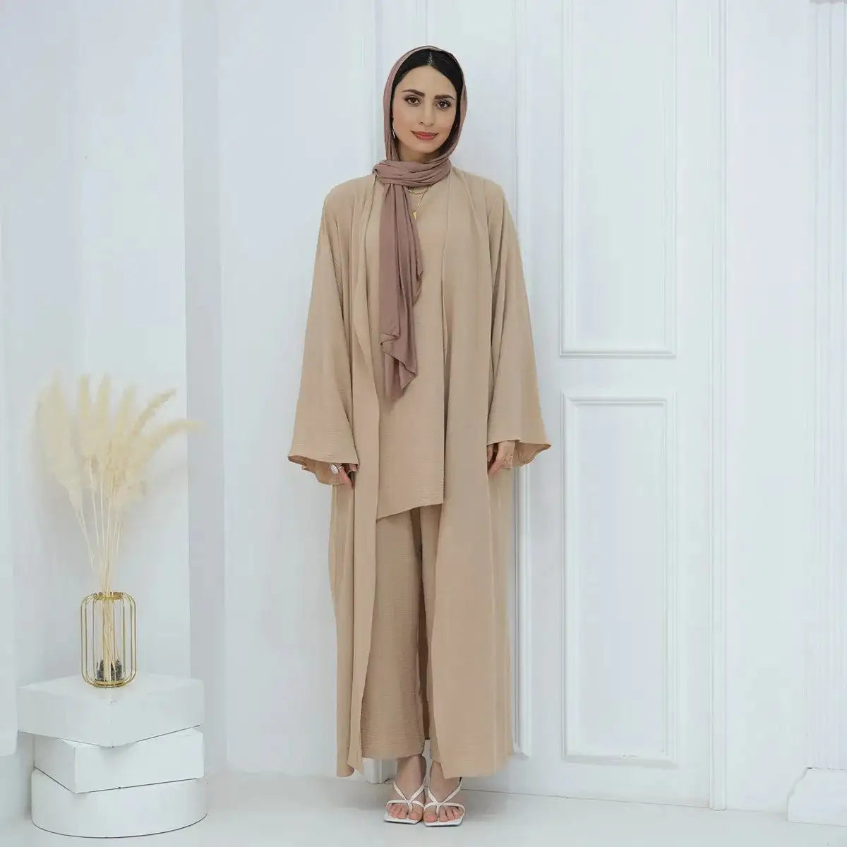 3 Pieces Set Sleeveless Tops Pants Suit With Open Abaya Dress For Muslim Women